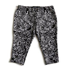 kelly by clinton kelly womens capri pants PETITE plus 2XP black white floral new